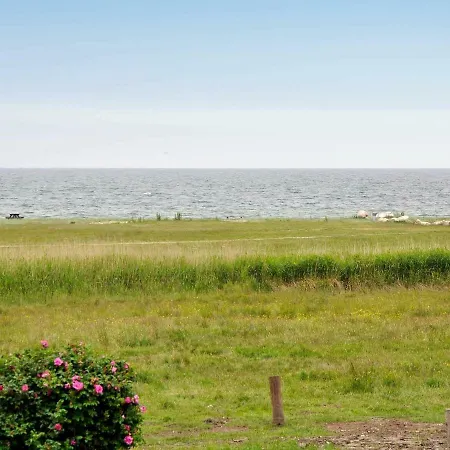Three-bedroom Holiday In Juelsminde 5 Sønderby